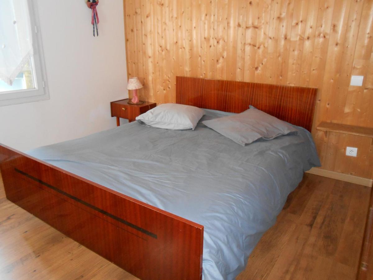 Location Mirande 2 4 Couchages 9 Rue De Soupon Appartement *