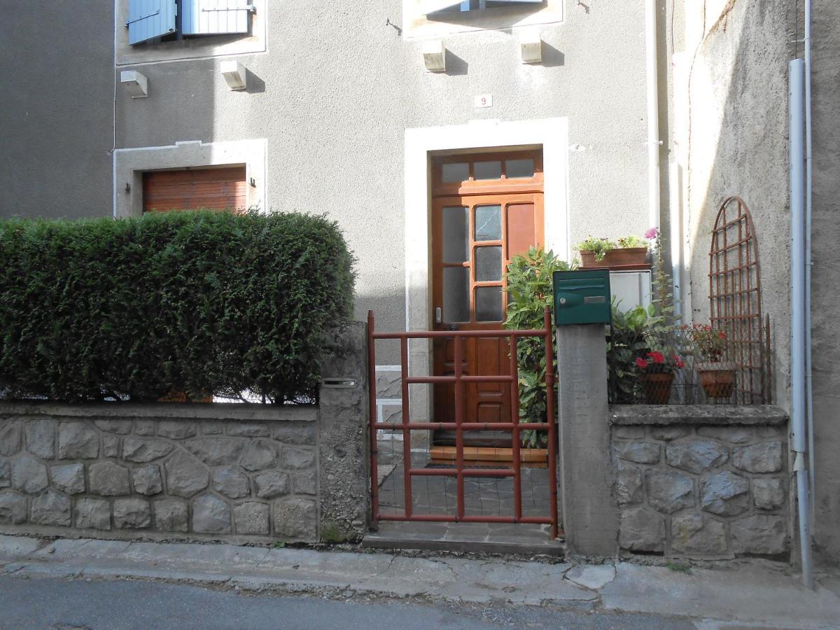 Location Mirande 2 4 Couchages 9 Rue De Soupon Appartement *